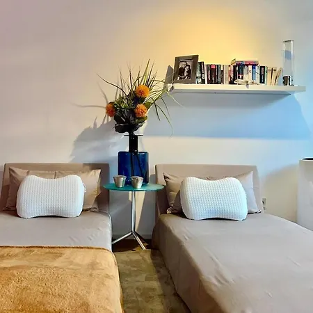 Schoene Mit Terrasse Nahe Duesseldorf Appartement Krefeld